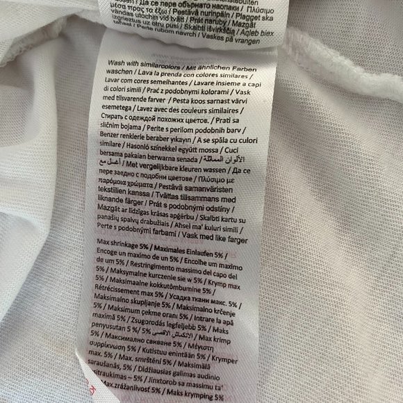 White t-shirt with cute kitty graphic - Picture 13 of 14